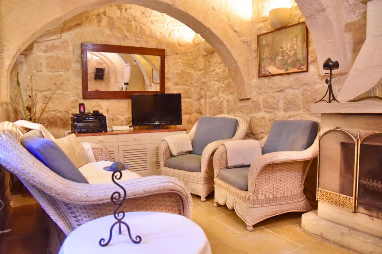 Ta'Martin Farmhouse Xewkija Gozo Eksteriør billede
